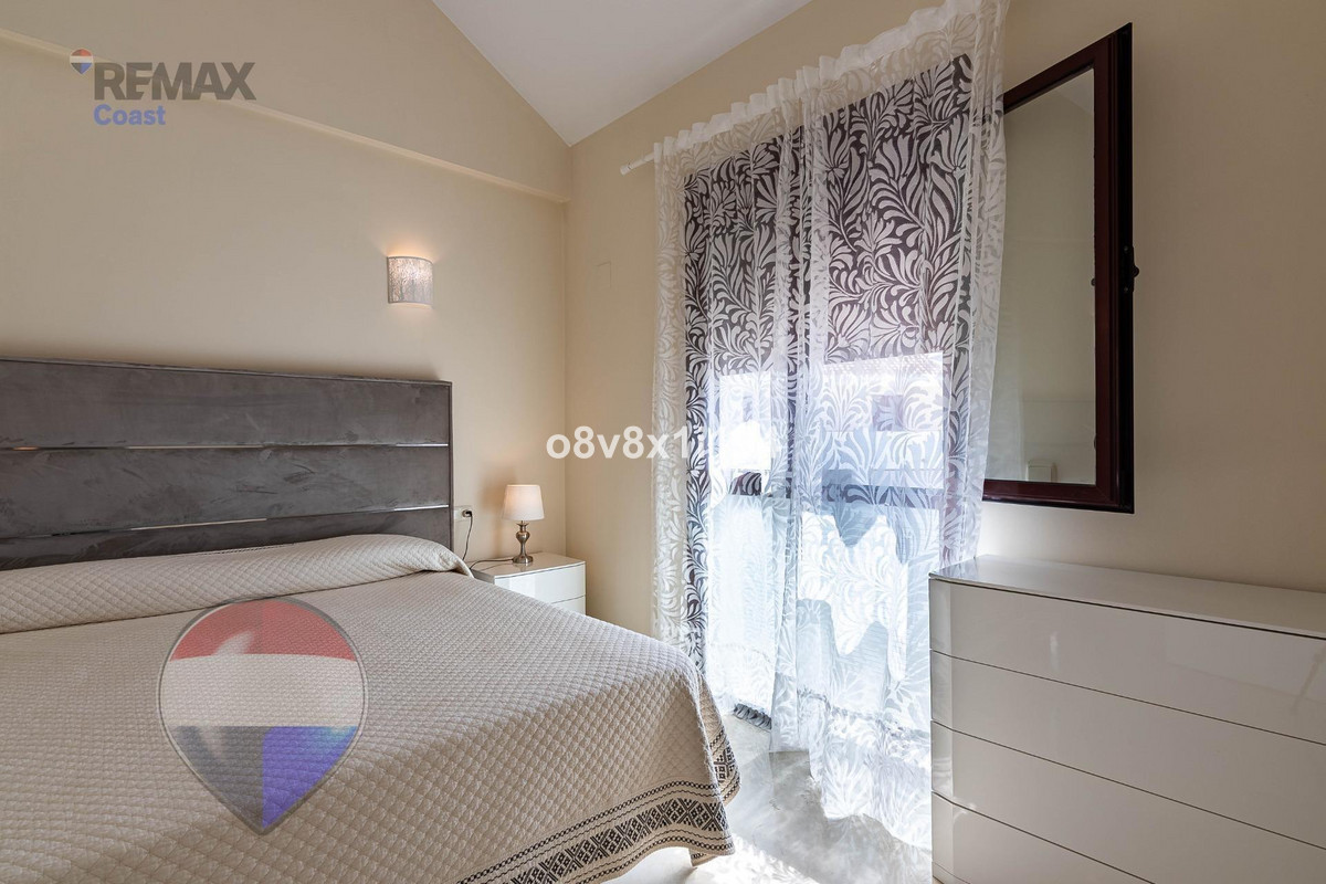 Huis te koop in Casares | 4 slaapkamers H5407441