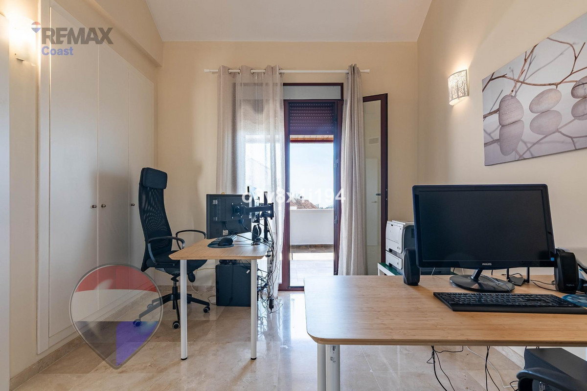 Huis te koop in Casares | 4 slaapkamers H5407441