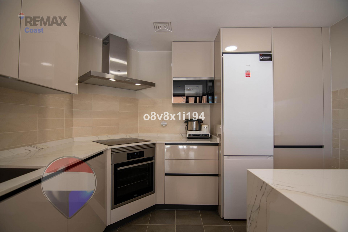 Huis te koop in Casares | 4 slaapkamers H5407441