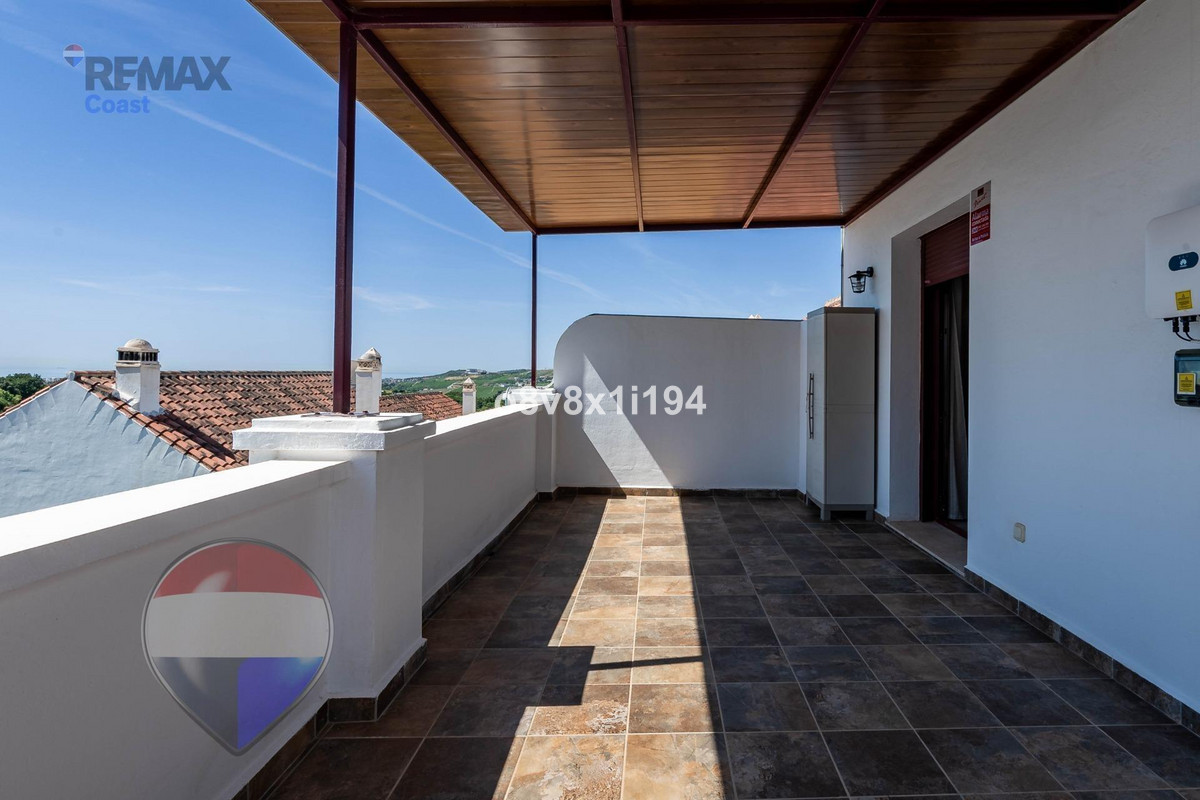 Huis te koop in Casares | 4 slaapkamers H5407441