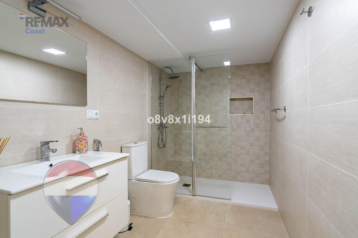 Huis te koop in Casares | 4 slaapkamers H5407441