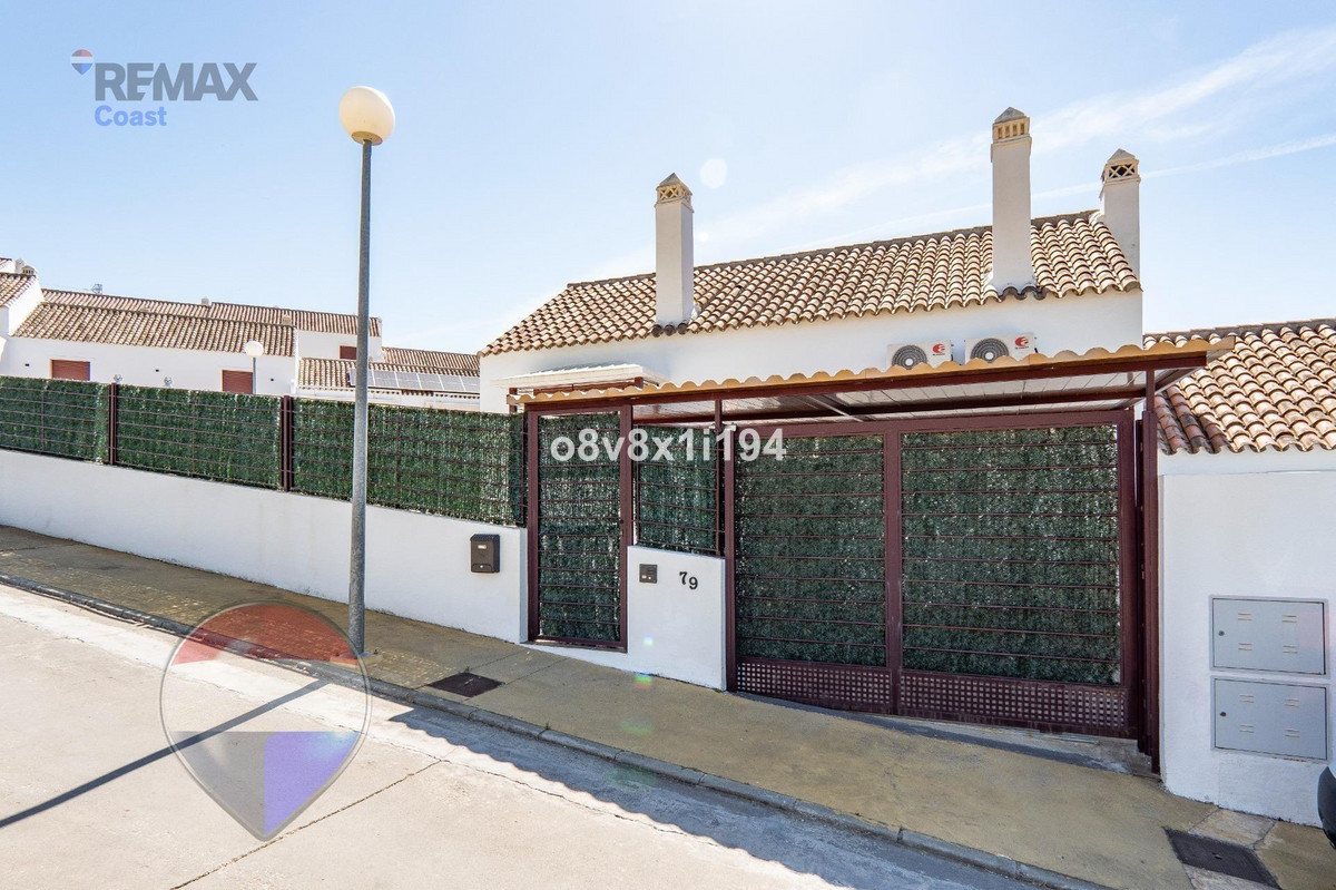 Huis te koop in Casares | 4 slaapkamers H5407441