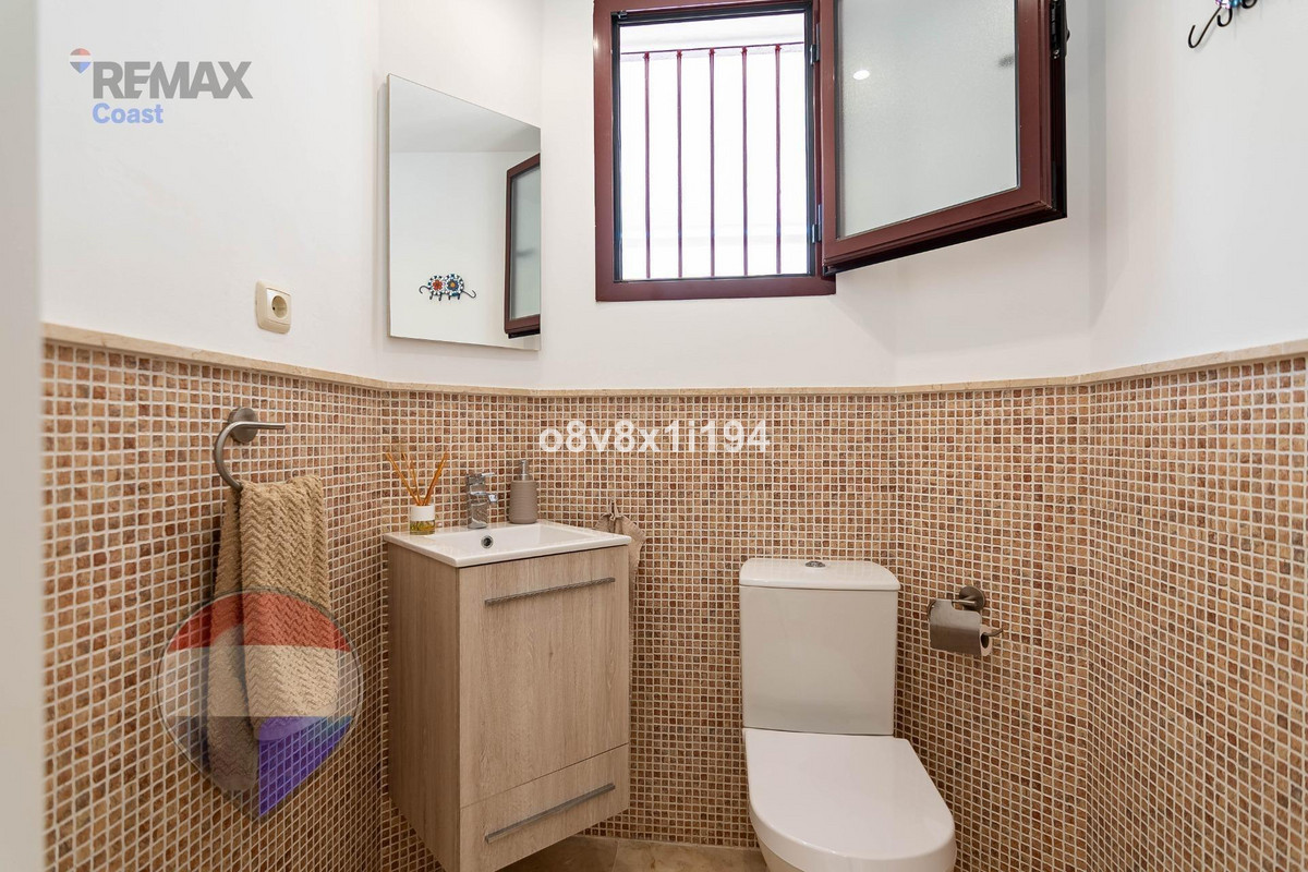 Huis te koop in Casares | 4 slaapkamers H5407441