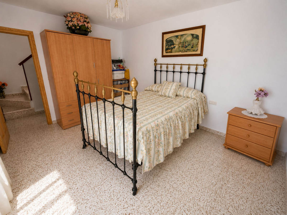 Huis te koop in Casares | 3 slaapkamers H5408017