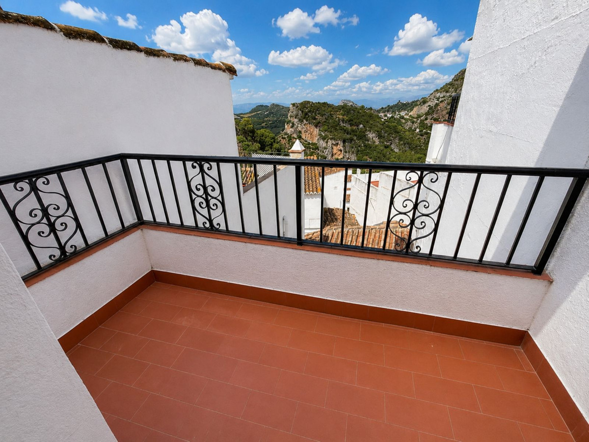 Huis te koop in Casares | 3 slaapkamers H5408017