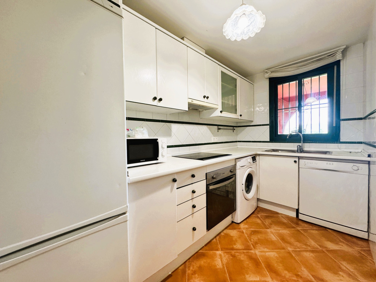 Huis te koop in Casares | 2 slaapkamers H5408632