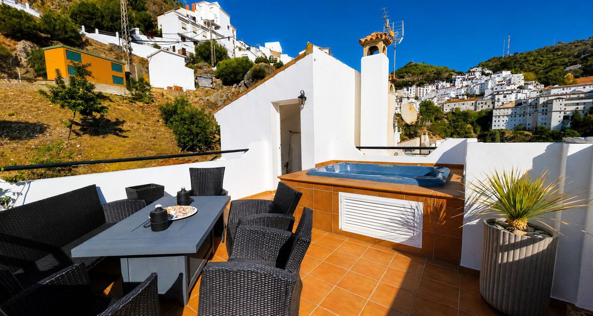 Huis te koop in Casares | 3 slaapkamers H5419900