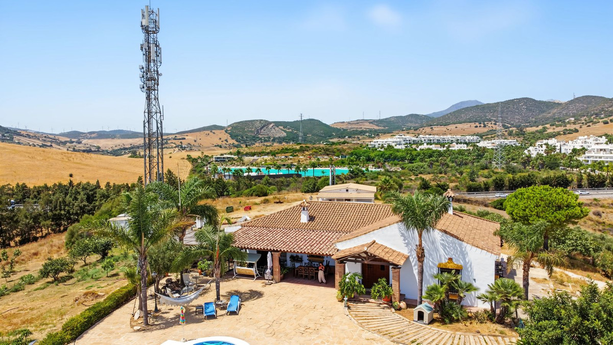 Finca - Cortijo te koop in Casares | 3 slaapkamers H5468413