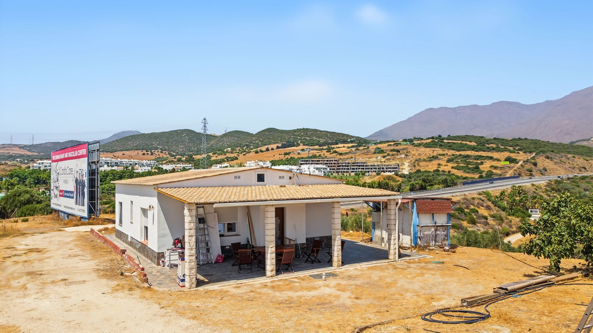 Finca - Cortijo te koop in Casares | 3 slaapkamers H5468413