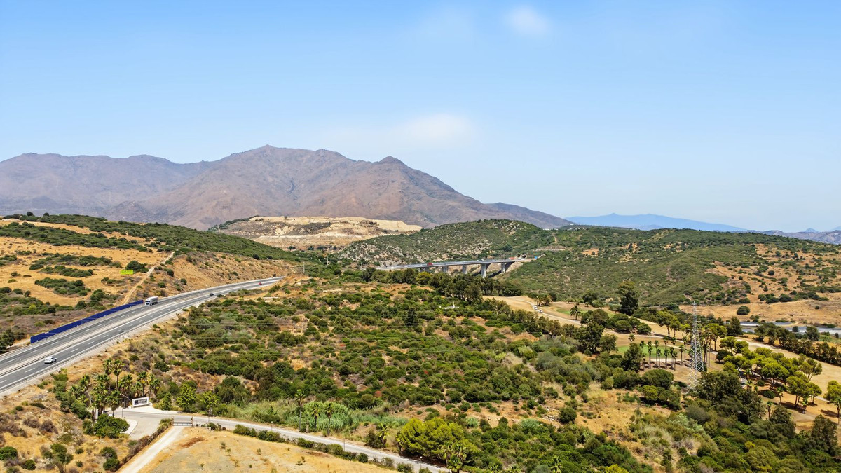 Finca - Cortijo te koop in Casares | 3 slaapkamers H5468413