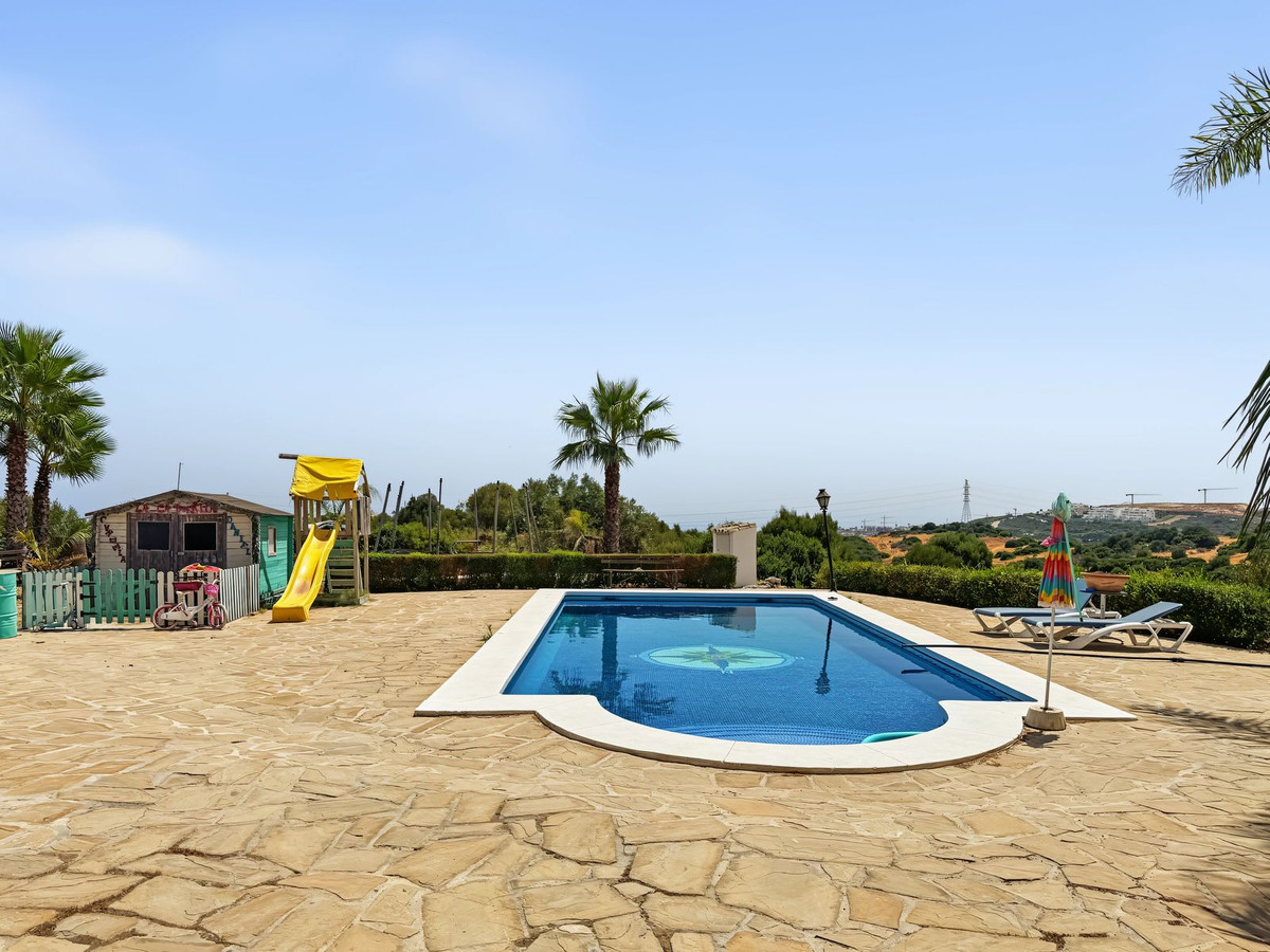 Finca - Cortijo te koop in Casares | 3 slaapkamers H5468413