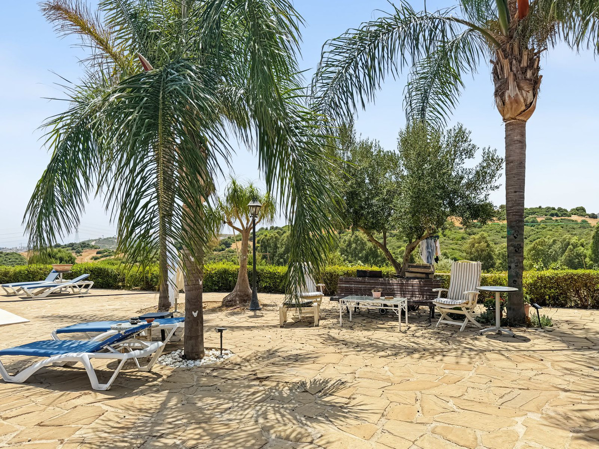 Finca - Cortijo te koop in Casares | 3 slaapkamers H5468413