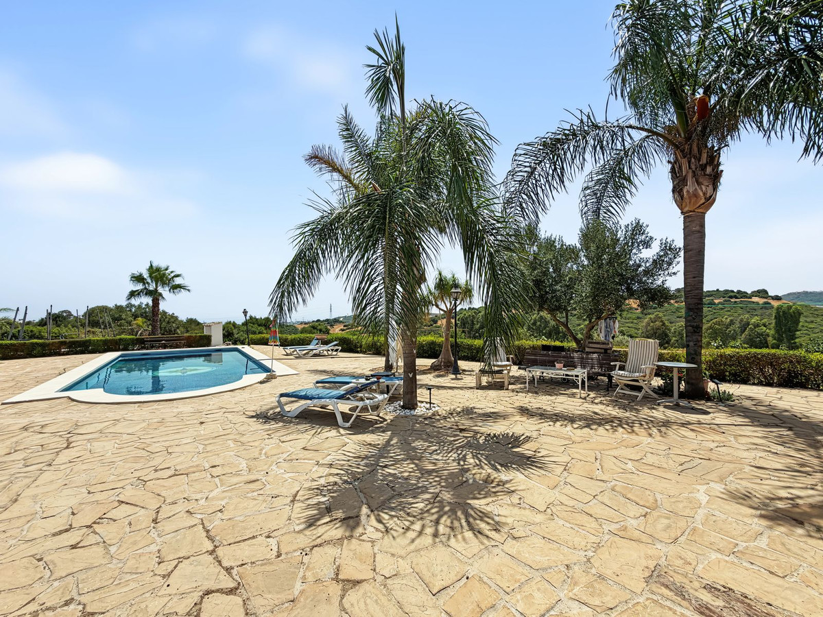 Finca - Cortijo te koop in Casares | 3 slaapkamers H5468413
