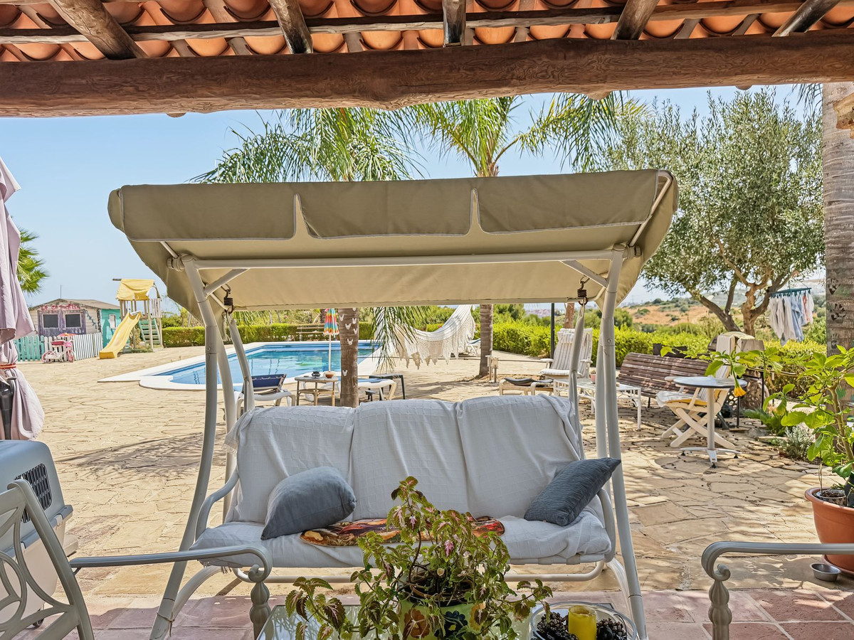 Finca - Cortijo te koop in Casares | 3 slaapkamers H5468413
