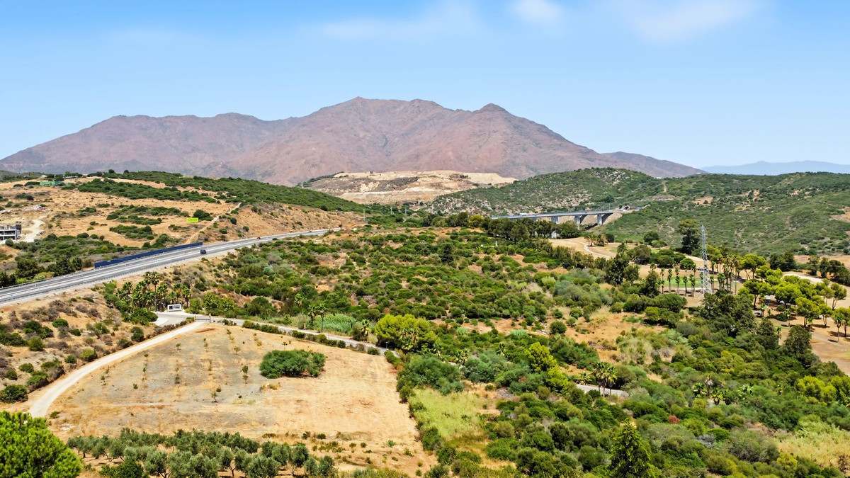 Finca - Cortijo te koop in Casares | 3 slaapkamers H5468413
