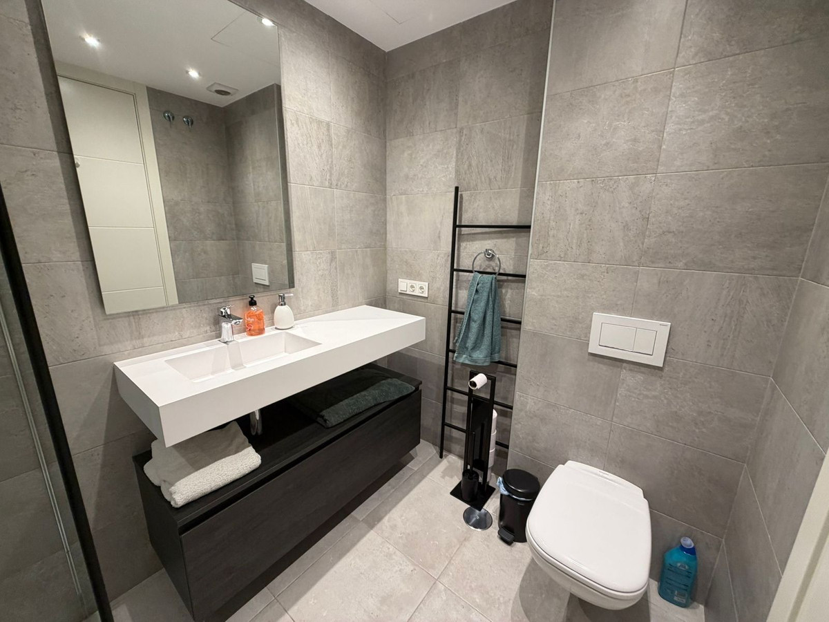 Huis te koop in Casares | 2 slaapkamers H5481394