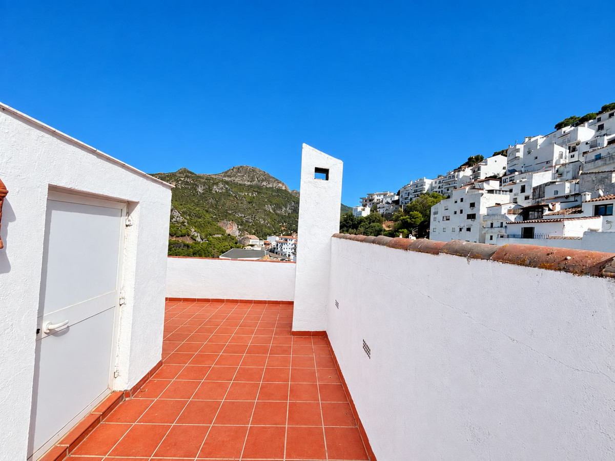Property main view 33