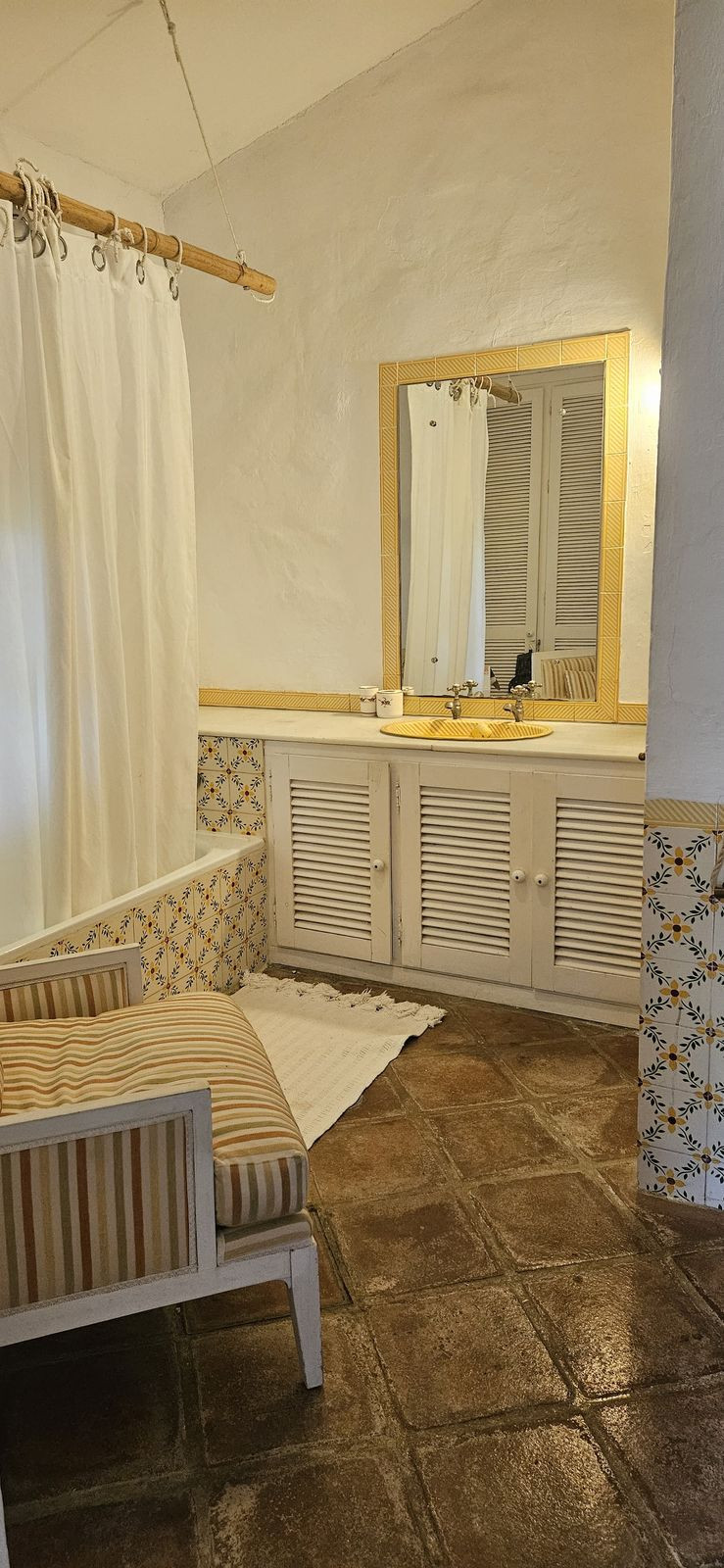 Finca - Cortijo te koop in Casares | 8 slaapkamers H5528716