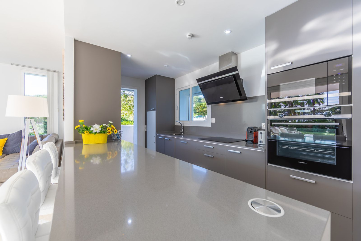 Property main view 14