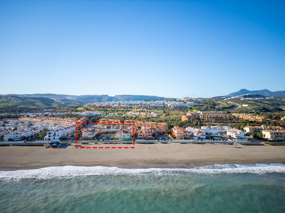 Semi-Vrijstaande Villa in Casares Playa-1