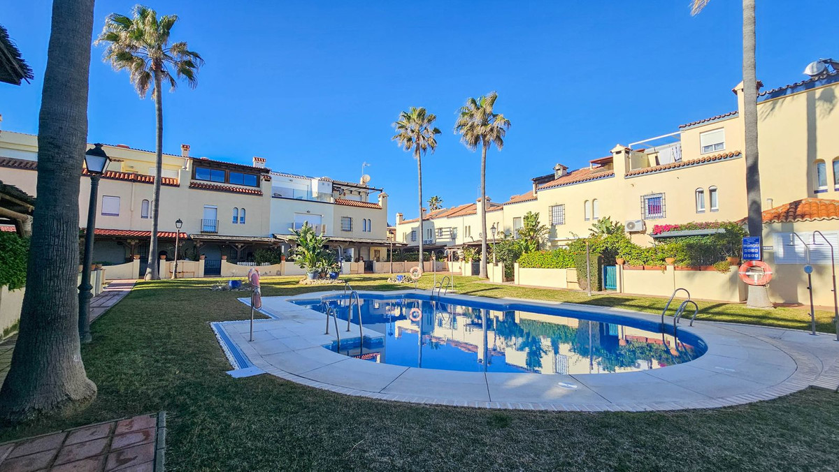 Semi-Vrijstaande Villa in Casares Playa-56