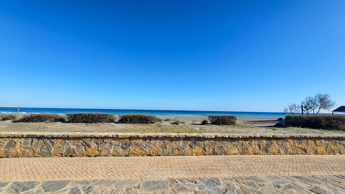 Semi-Vrijstaande Villa in Casares Playa-59