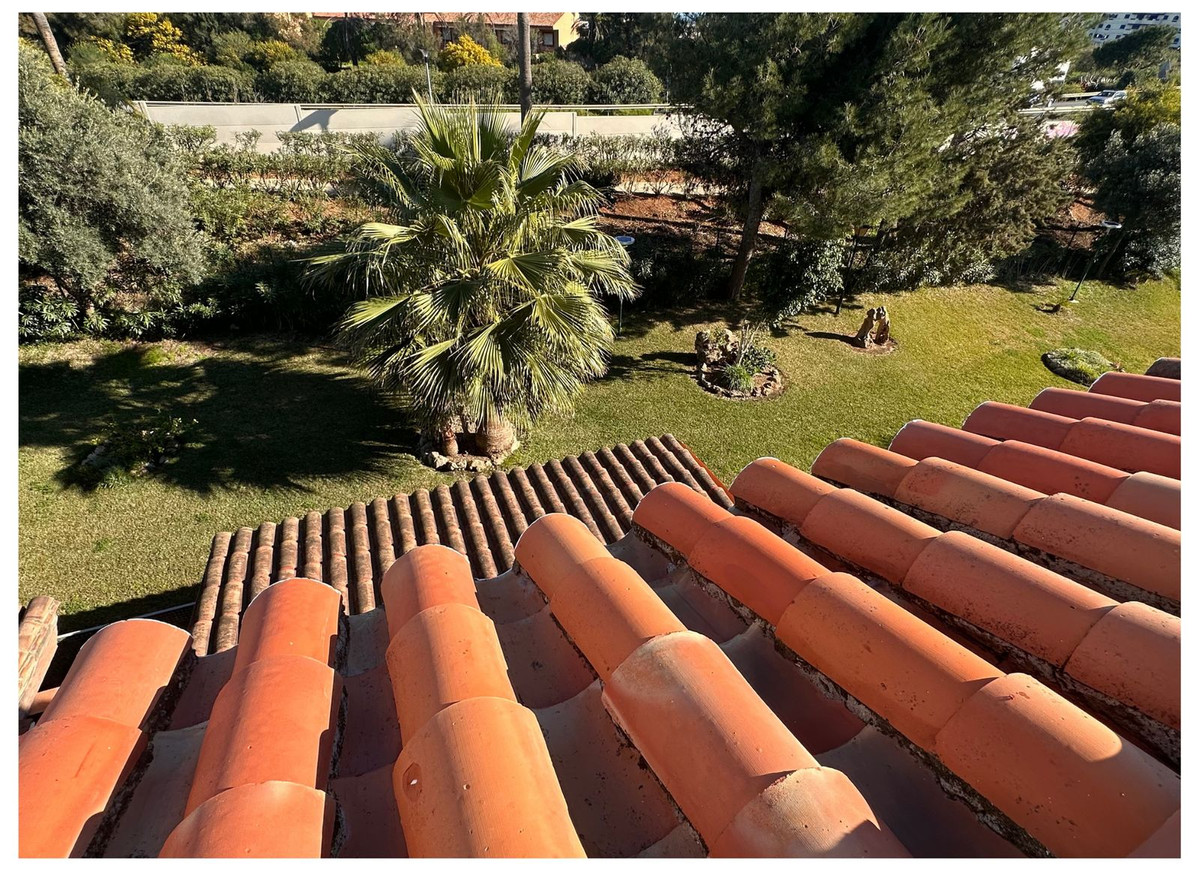 Vrijstaande Villa in Casares Playa-55