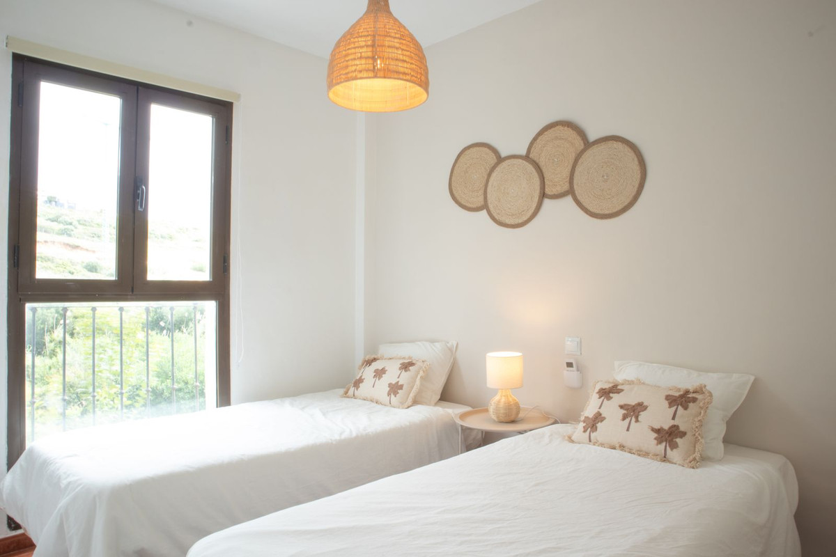 Huis te koop in Casares Playa | 3 slaapkamers H5017276