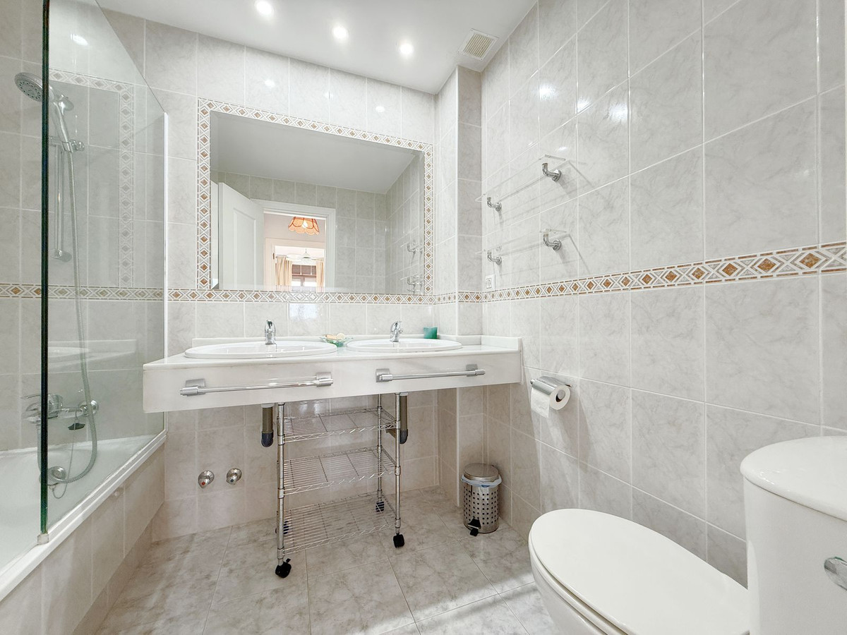 Geschakelde Woning in Casares Playa-30