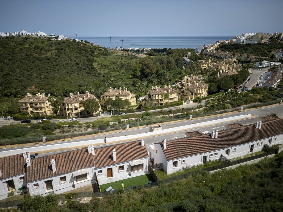 Semi-Vrijstaande Villa in Casares Playa-2