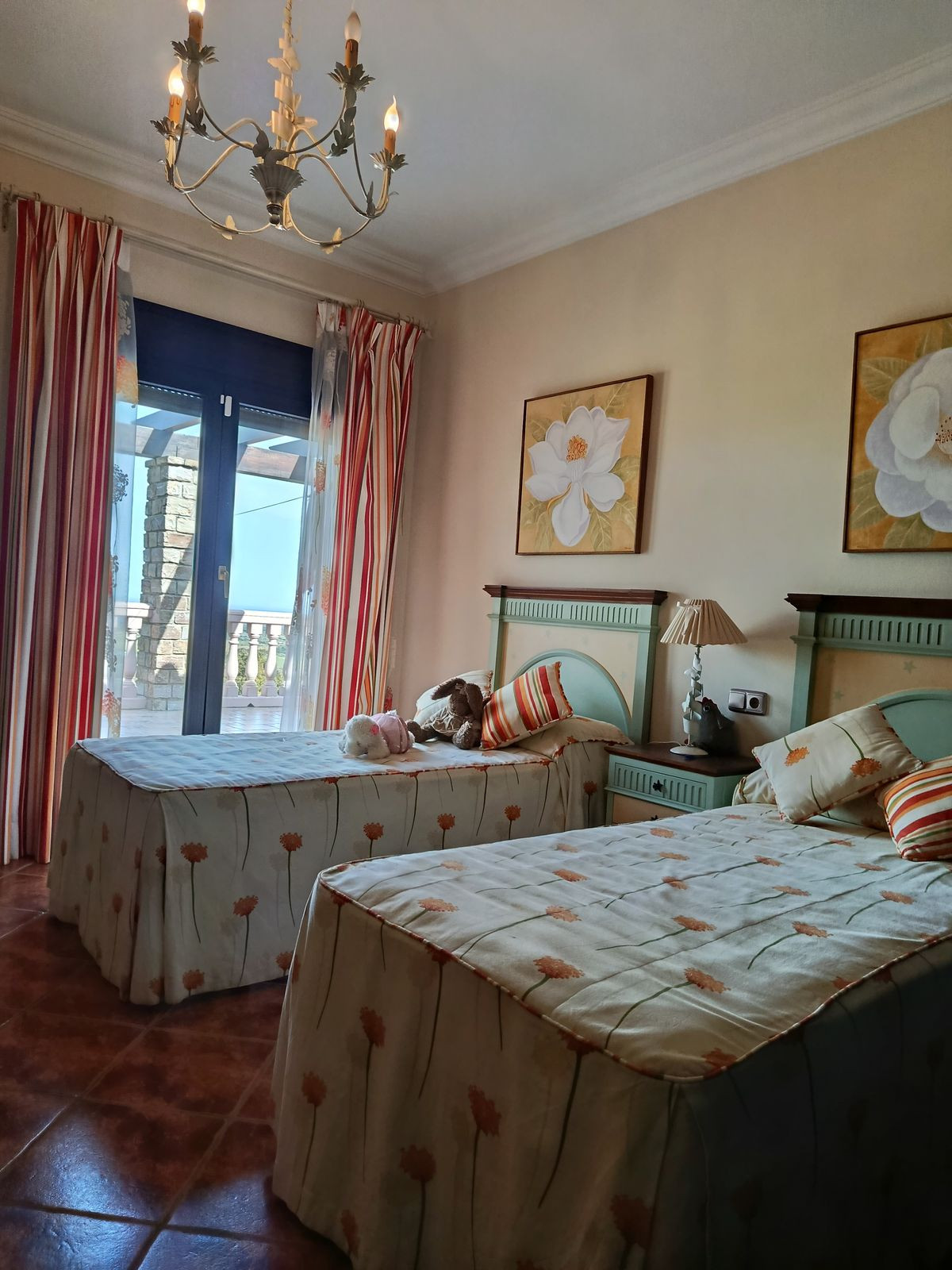 Huis te koop in Casares Playa | 4 slaapkamers H5061112