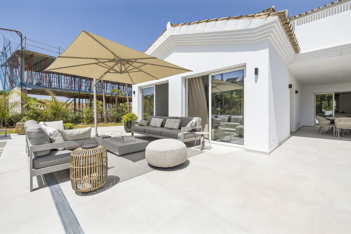 Huis te koop in Casares Playa | 4 slaapkamers H5073205