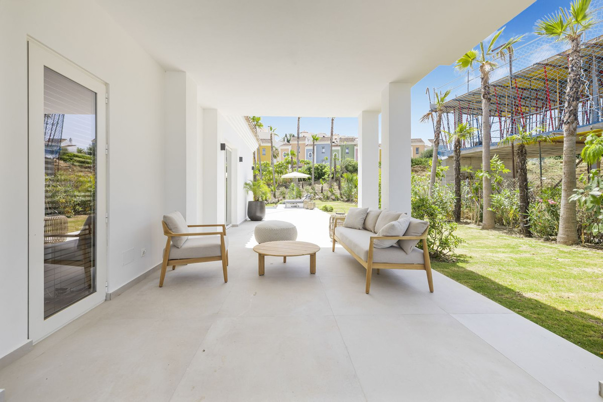 Huis te koop in Casares Playa | 4 slaapkamers H5073205