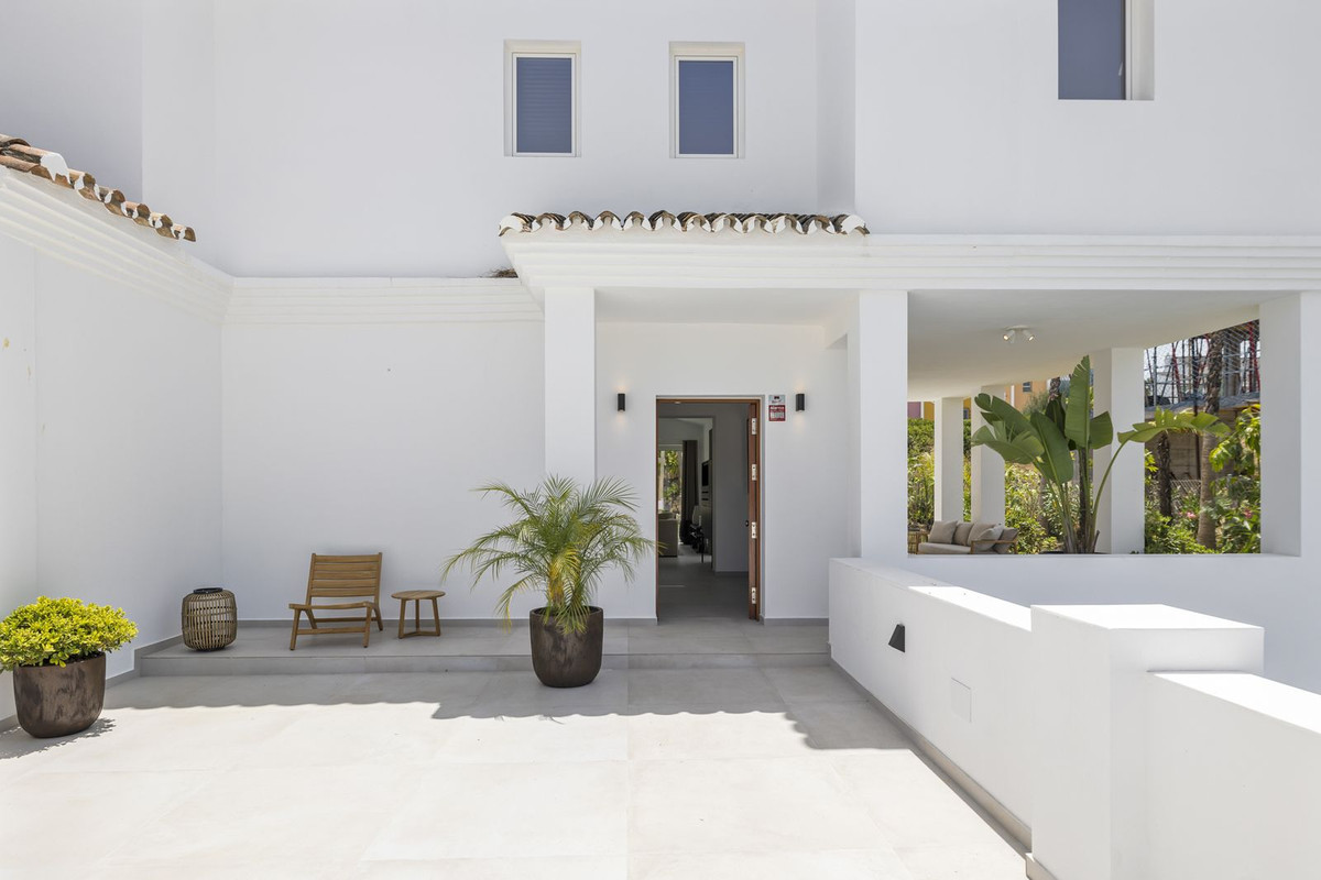 Huis te koop in Casares Playa | 4 slaapkamers H5073205