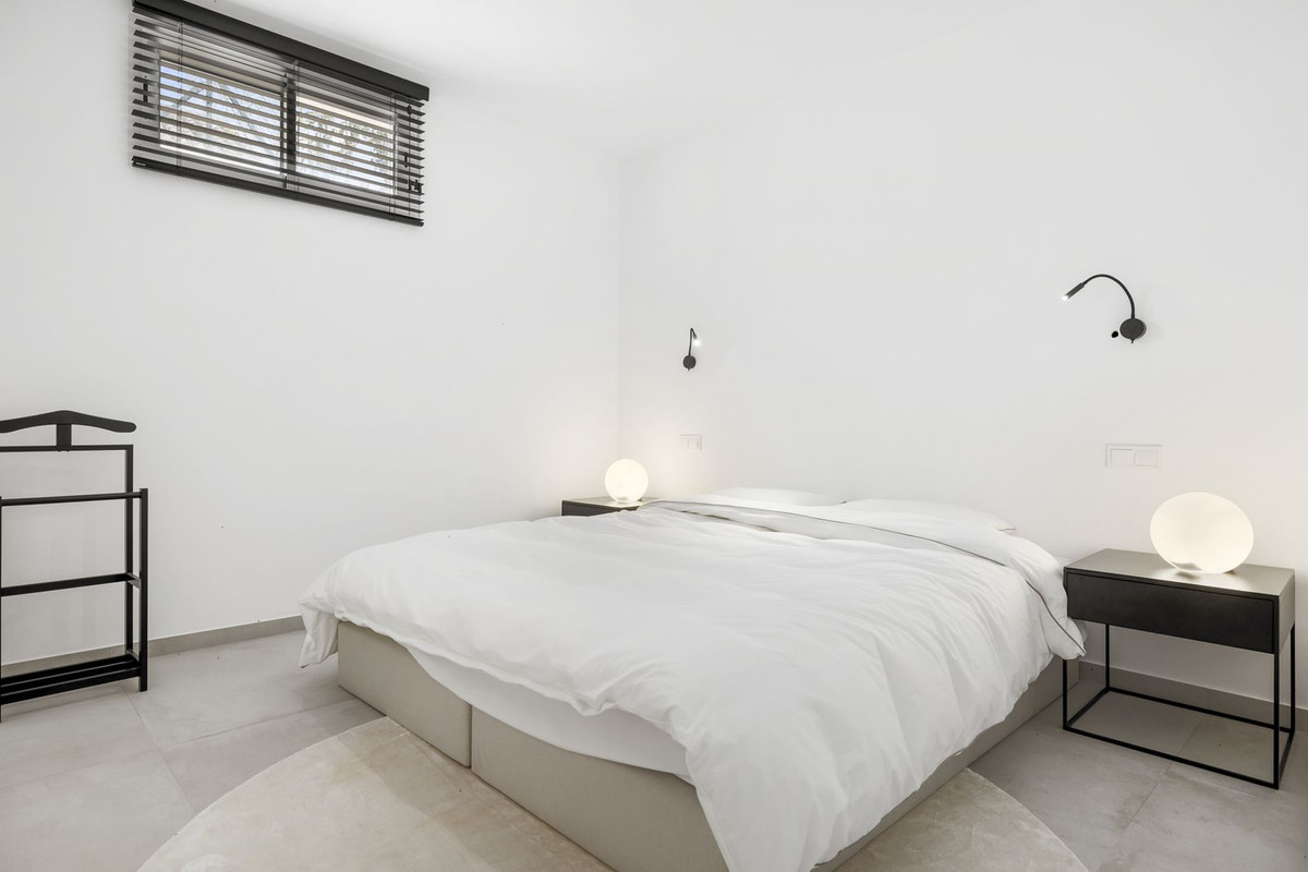 Huis te koop in Casares Playa | 4 slaapkamers H5073205