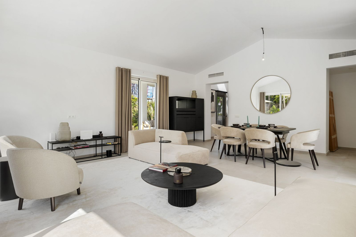Huis te koop in Casares Playa | 4 slaapkamers H5073205