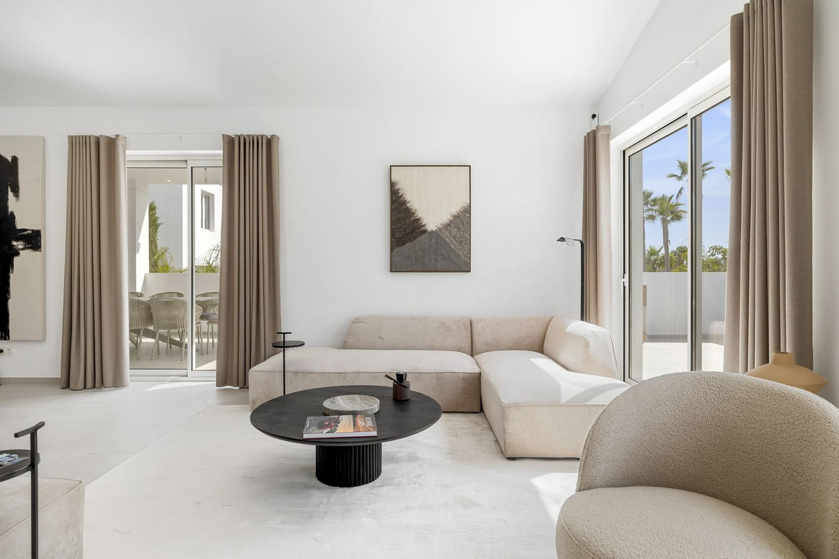 Huis te koop in Casares Playa | 4 slaapkamers H5073205