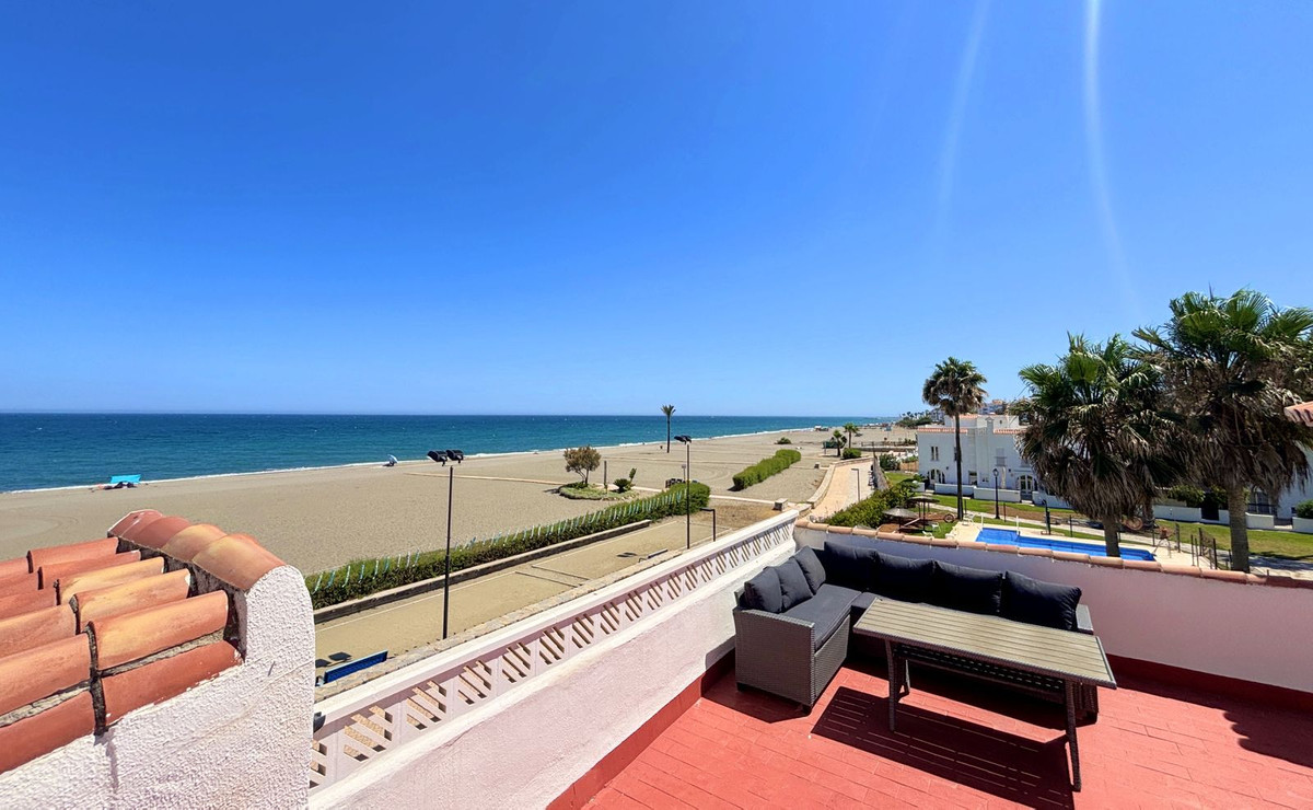 Huis te koop in Casares Playa | 3 slaapkamers H5076169