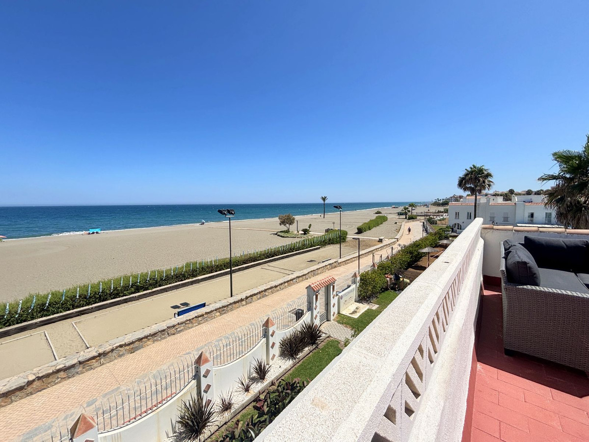 Huis te koop in Casares Playa | 3 slaapkamers H5076169