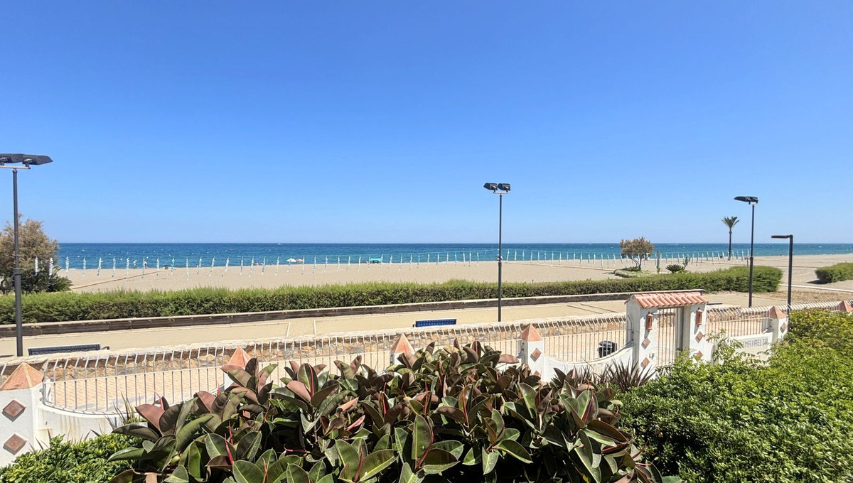 Huis te koop in Casares Playa | 3 slaapkamers H5076169