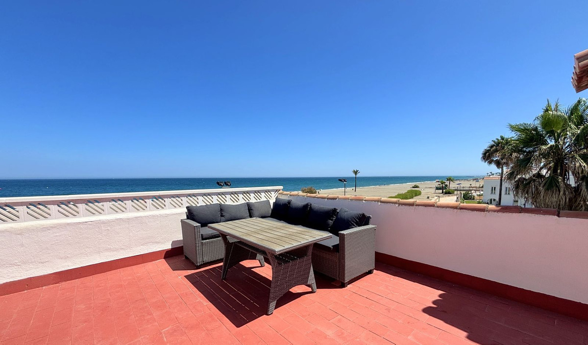 Huis te koop in Casares Playa | 3 slaapkamers H5076169