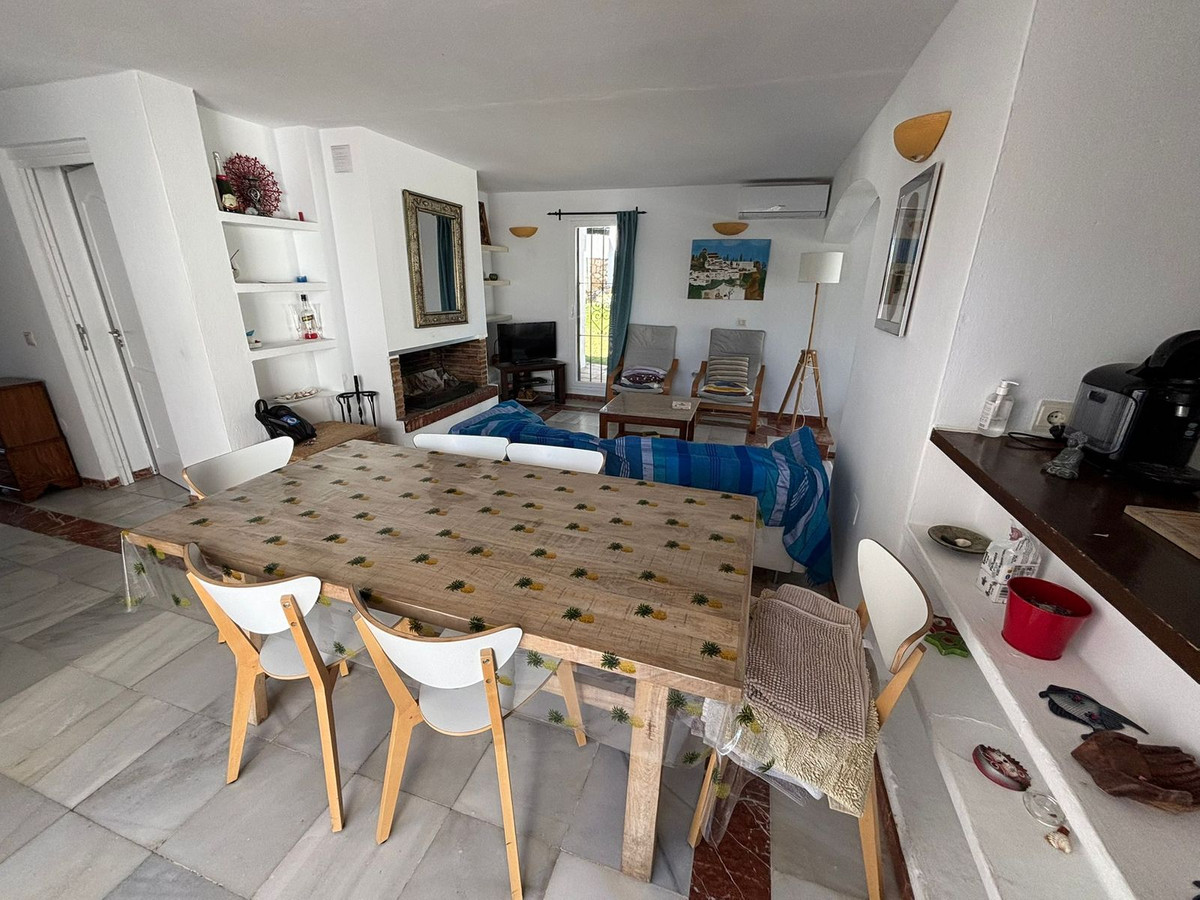 Huis te koop in Casares Playa | 2 slaapkamers H5082994