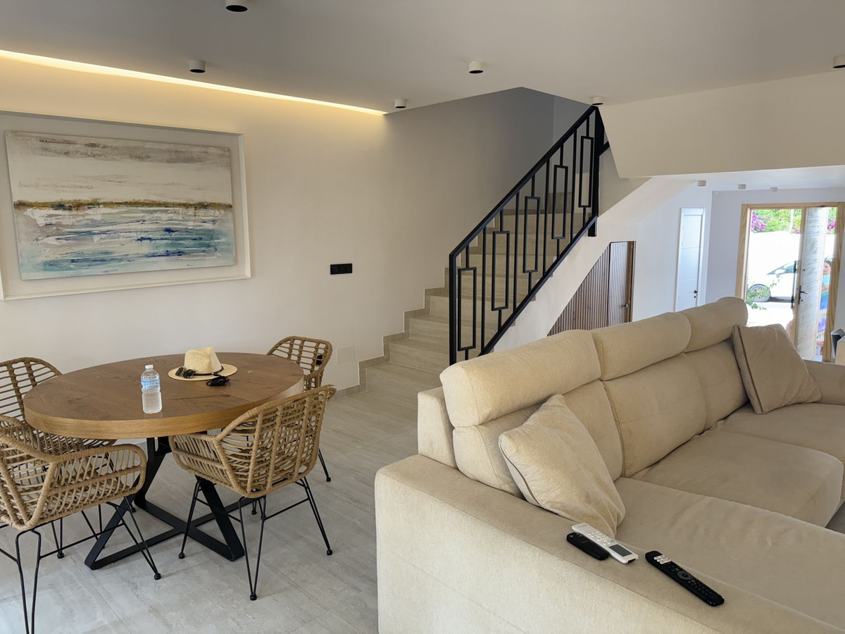 Huis te koop in Casares Playa | 2 slaapkamers H5110243
