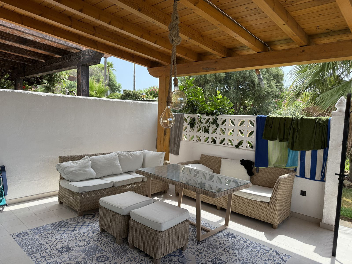 Huis te koop in Casares Playa | 2 slaapkamers H5110243