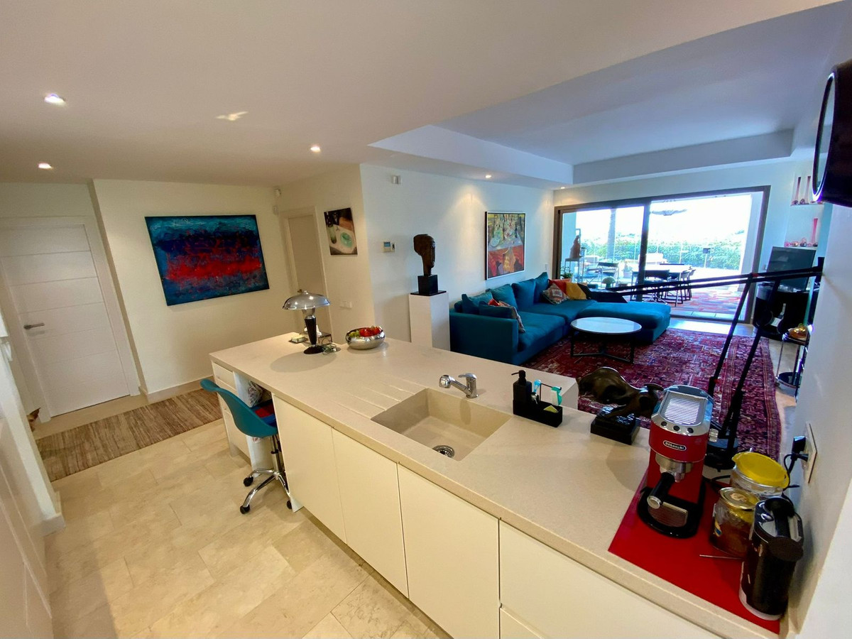 Appartement te koop in Casares Playa | 3 slaapkamers H5125189
