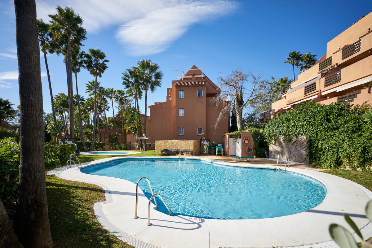 Appartement te koop in Casares Playa | 3 slaapkamers H5132794