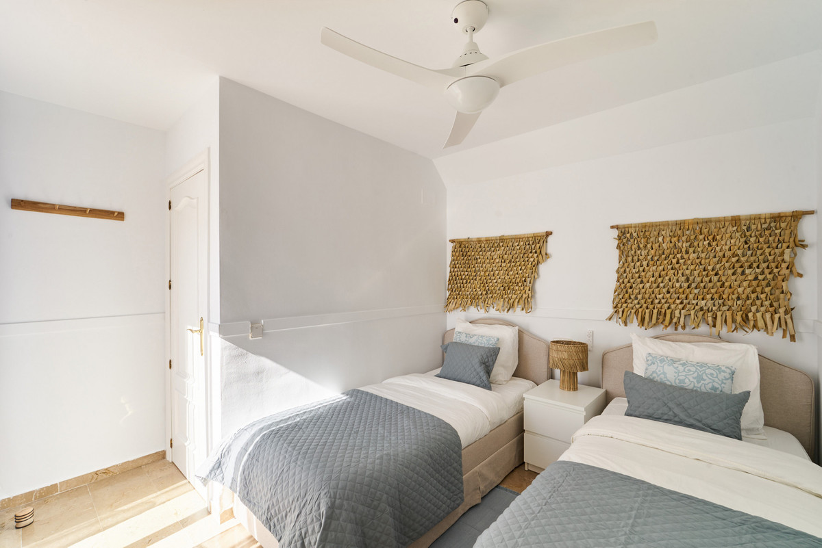 Appartement te koop in Casares Playa | 3 slaapkamers H5132794