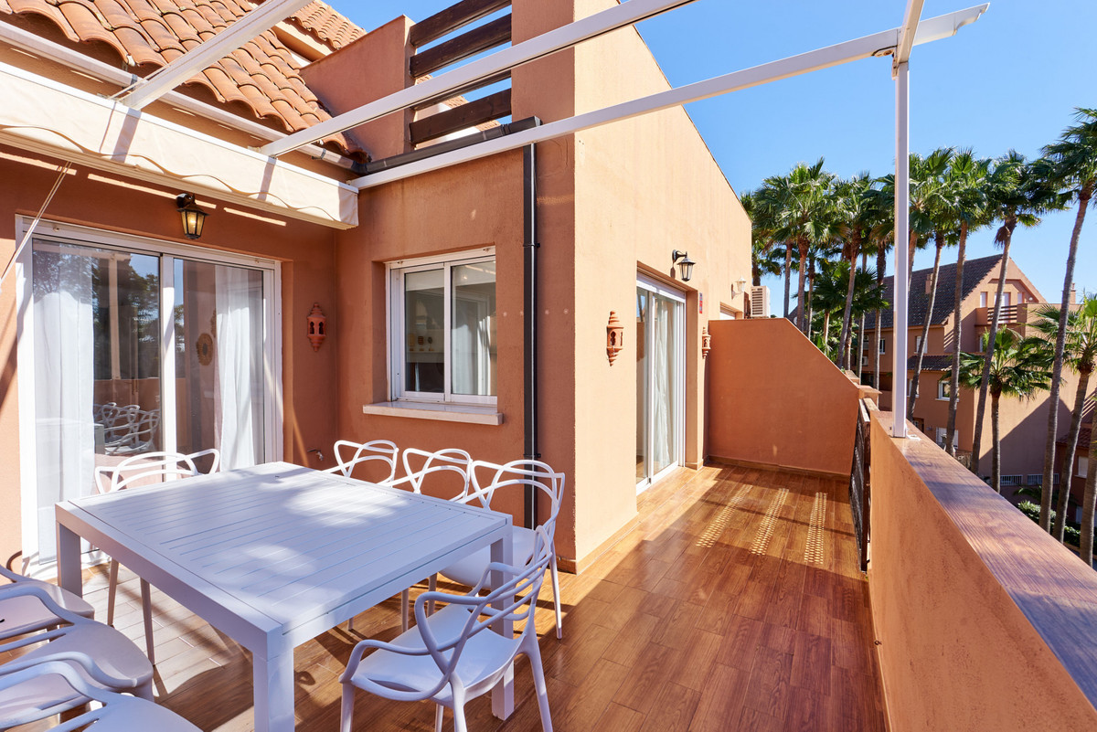 Appartement te koop in Casares Playa | 3 slaapkamers H5132794