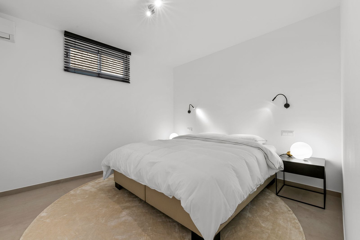 Huis te koop in Casares Playa | 4 slaapkamers H5230381