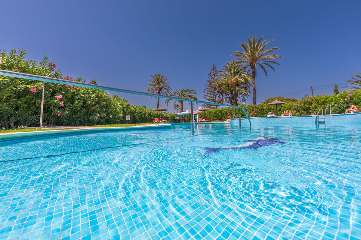 Huis te koop in Casares Playa | 2 slaapkamers H5257006